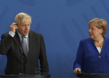 UK PM Boris Johnson to Discuss Travel Restrictions with Angela Merkel in her Final UK Visit