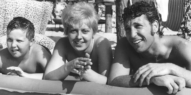 Tom Jones and his wife Linda Jones 