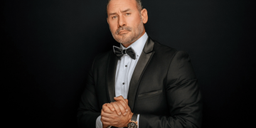 Celebrity entrepreneur and global business leader Derik Fay is stepping into the world of film, with the launch of his latest venture, Fayms Films!